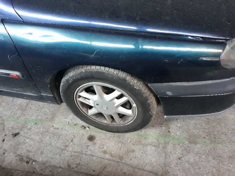 ALETA DELANTERA DERECHA