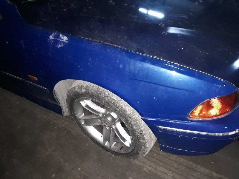 ALETA DELANTERA DERECHA