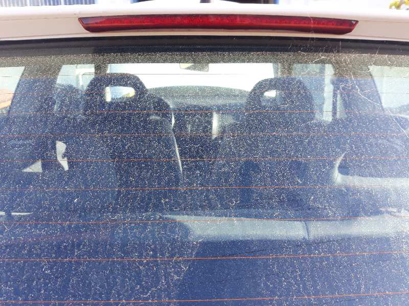 LUZ CENTRAL DE FRENO