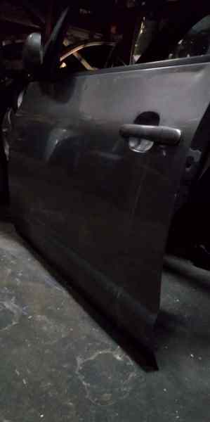 PUERTA DELANTERA IZQUIERDA