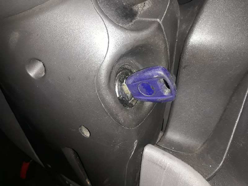 CONMUTADOR DE ARRANQUE