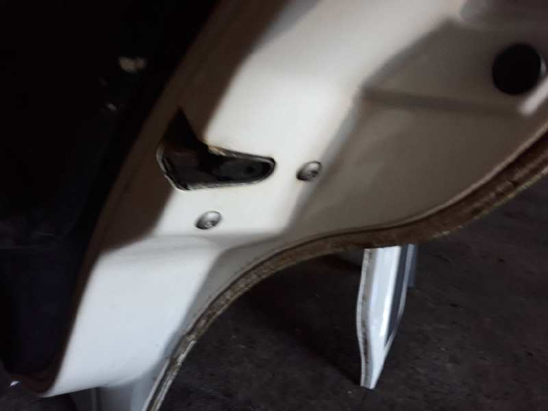 CERRADURA PUERTA TRASERA DERECHA 