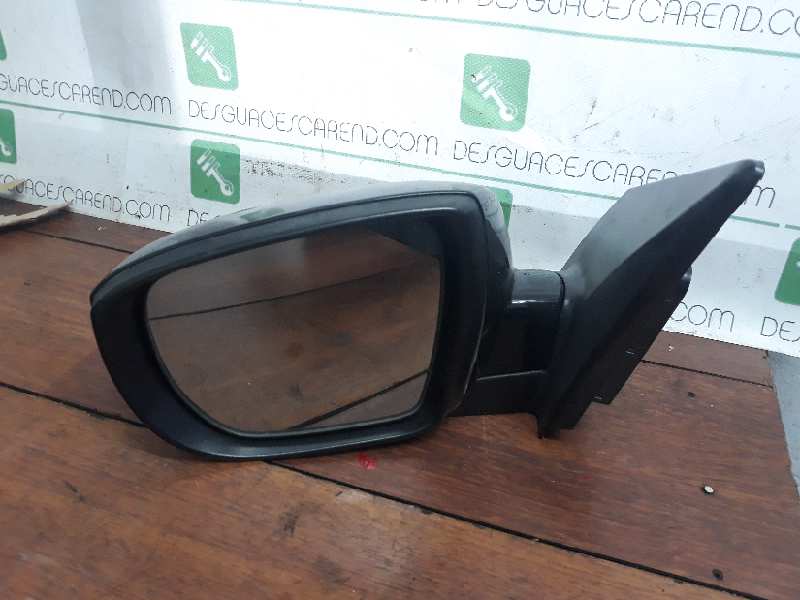 RETROVISOR IZQUIERDO