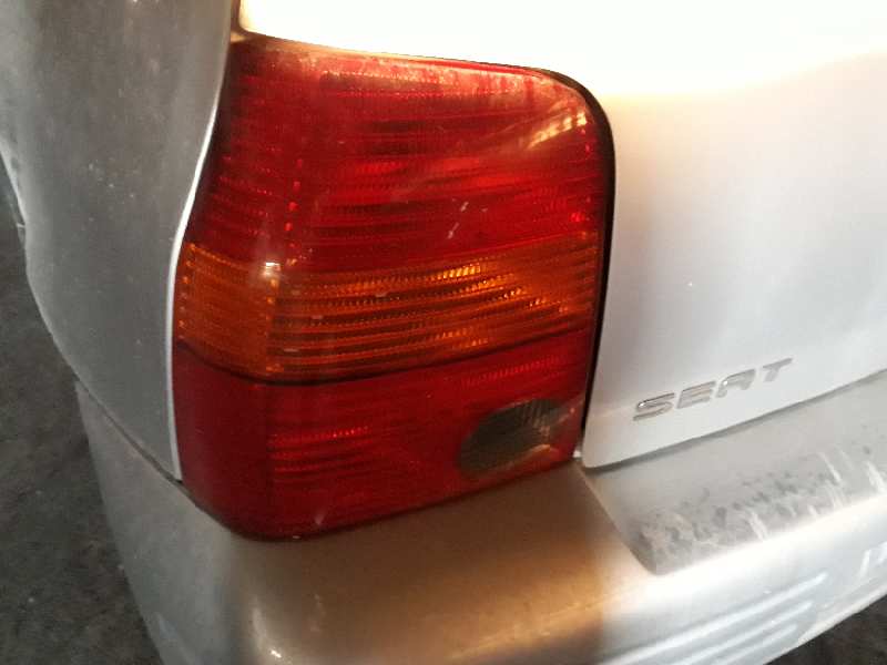 PILOTO TRASERO IZQUIERDO