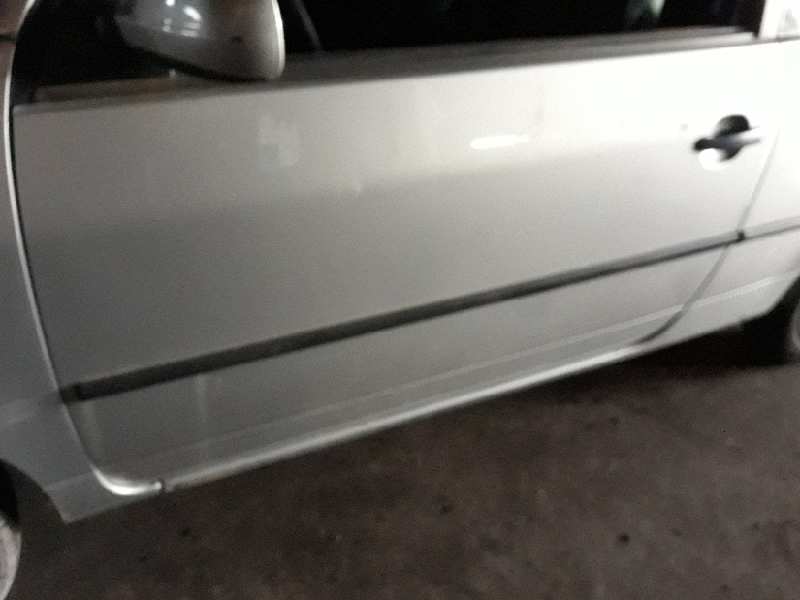 PUERTA DELANTERA IZQUIERDA