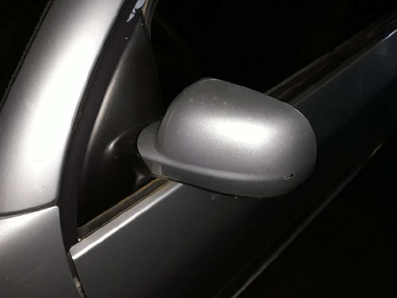 RETROVISOR IZQUIERDO