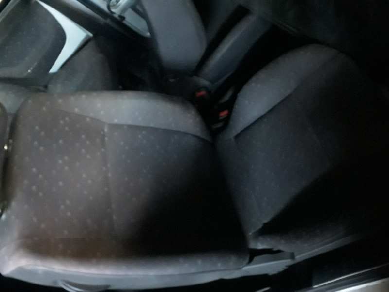 ASIENTO DELANTERO DERECHO