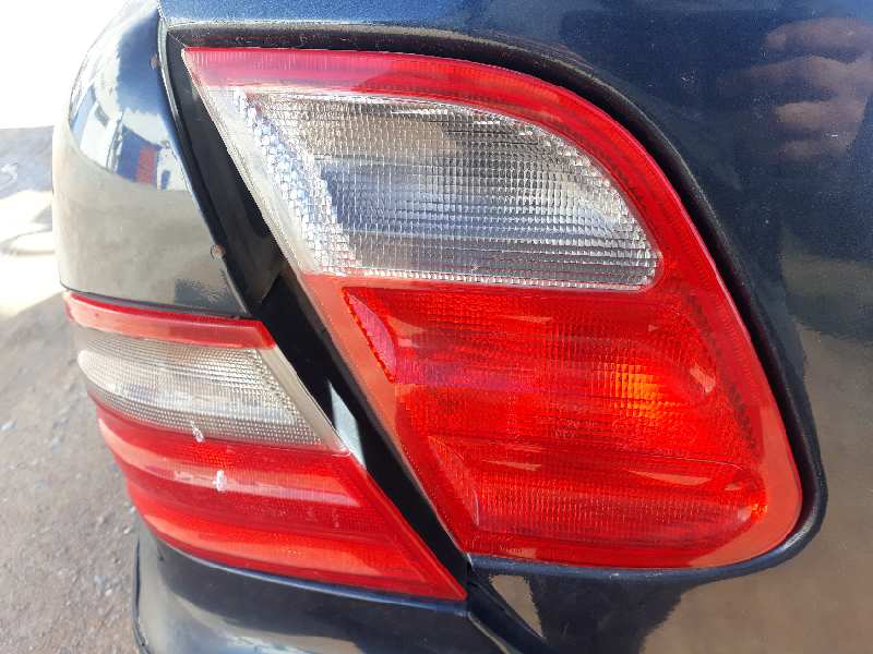 PILOTO TRASERO IZQUIERDO