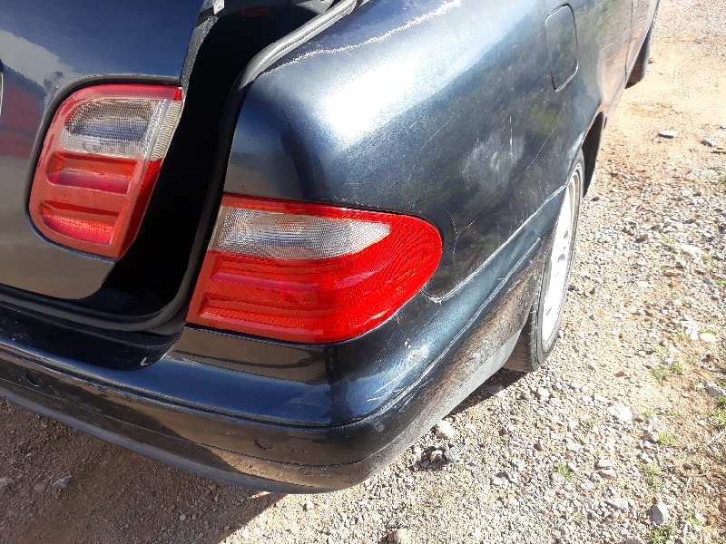 TRANSMISION TRASERA DERECHA