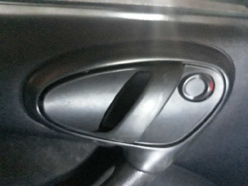 MANETA INTERIOR DELANTERA IZQUIERDA