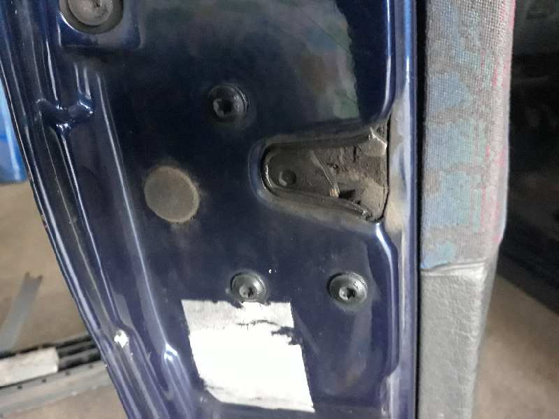 CERRADURA PUERTA DELANTERA IZQUIERDA 