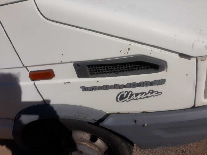 ALETA DELANTERA DERECHA