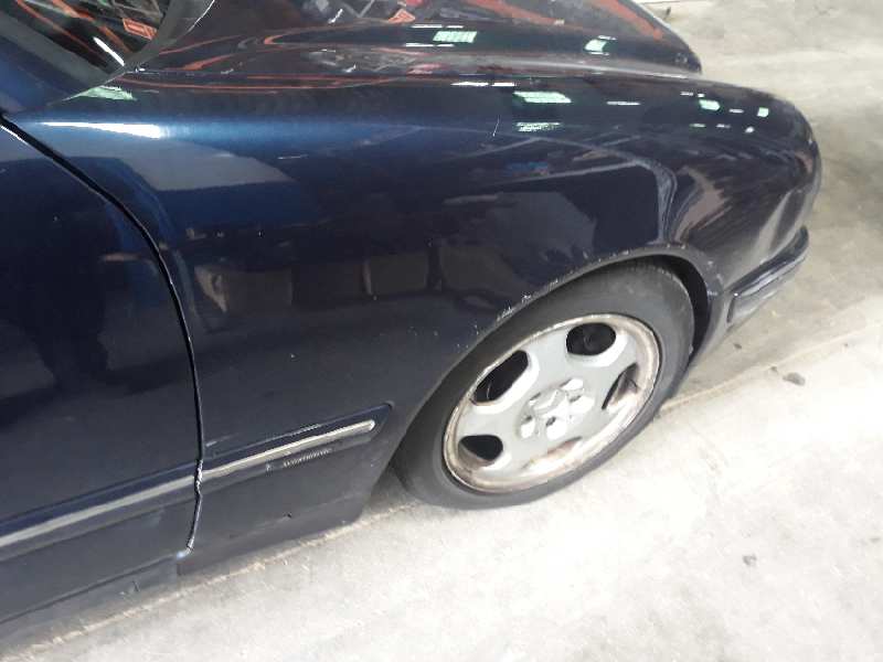 ALETA DELANTERA DERECHA