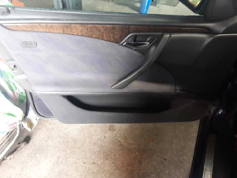 ELEVALUNAS DELANTERO IZQUIERDO