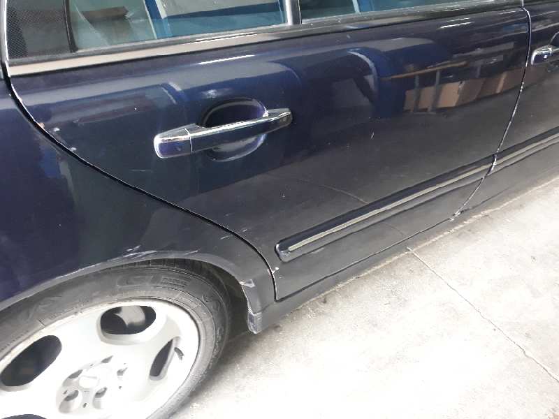 PUERTA TRASERA DERECHA