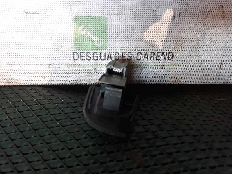 MANDO ELEVALUNAS DELANTERO DERECHO