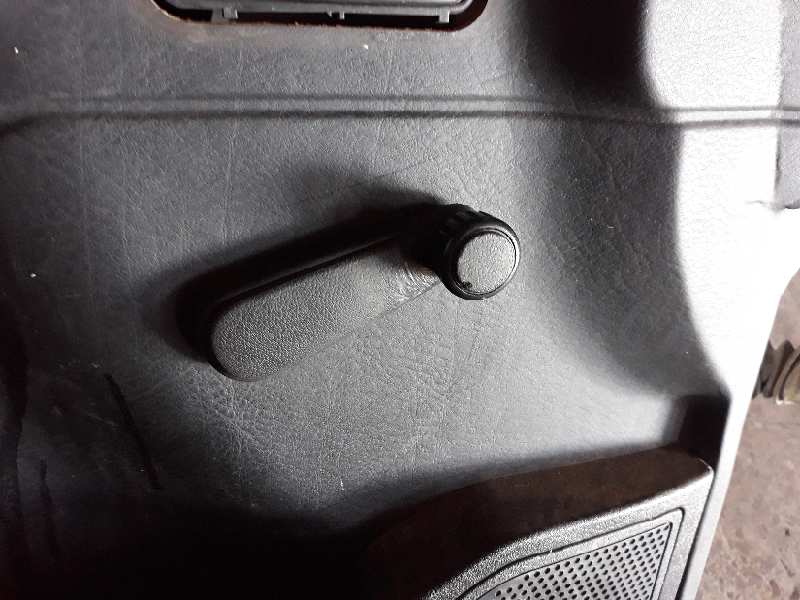 ELEVALUNAS DELANTERO IZQUIERDO