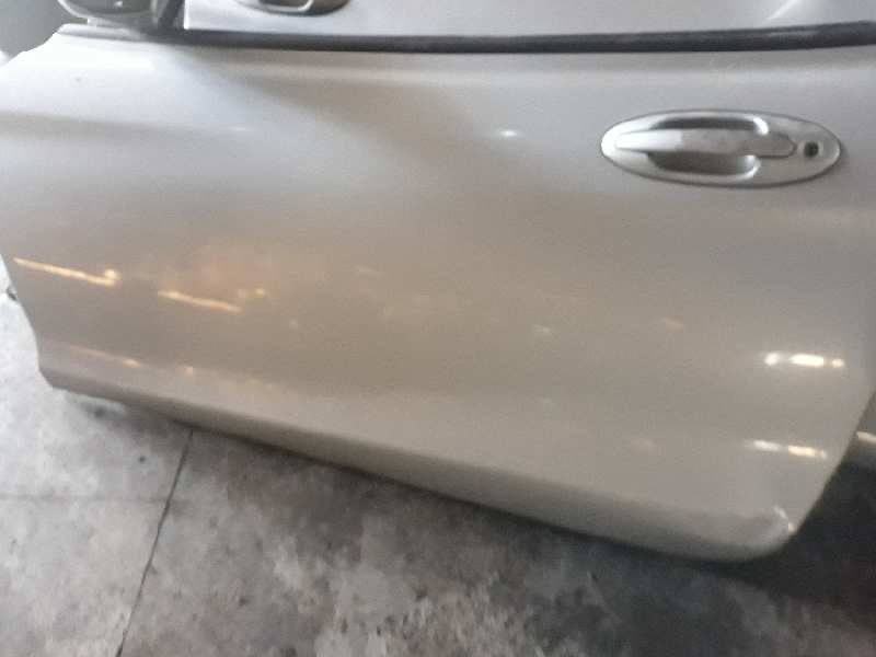 PUERTA DELANTERA IZQUIERDA