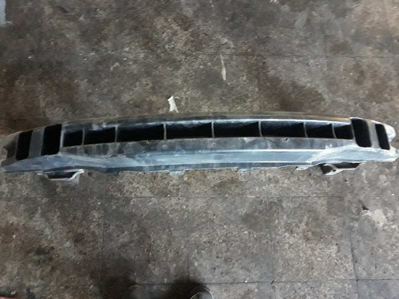 REFUERZO PARAGOLPES DELANTERO