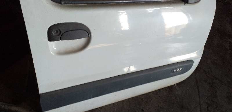 PUERTA DELANTERA DERECHA