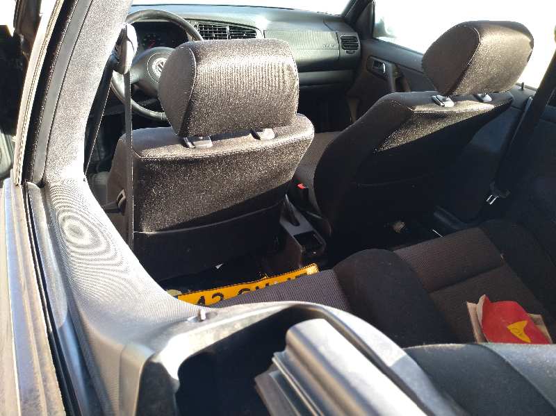 ELEVALUNAS TRASERO IZQUIERDO