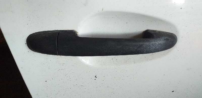 MANETA EXTERIOR DELANTERA DERECHA