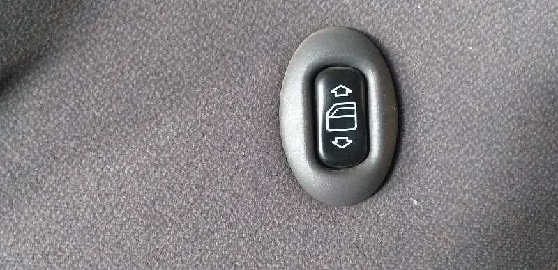 ELEVALUNAS TRASERO IZQUIERDO