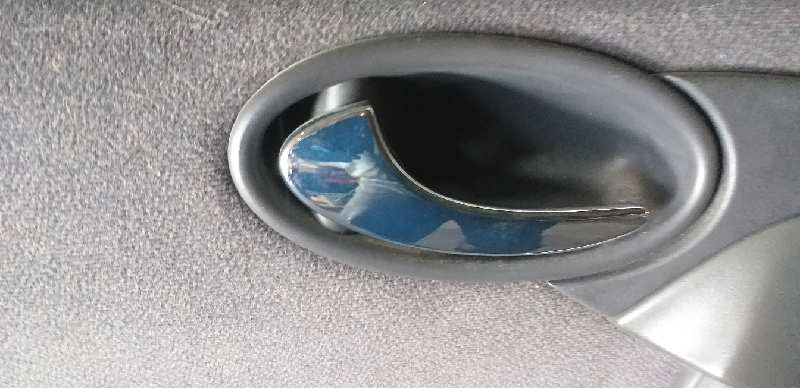 MANETA INTERIOR TRASERA IZQUIERDA