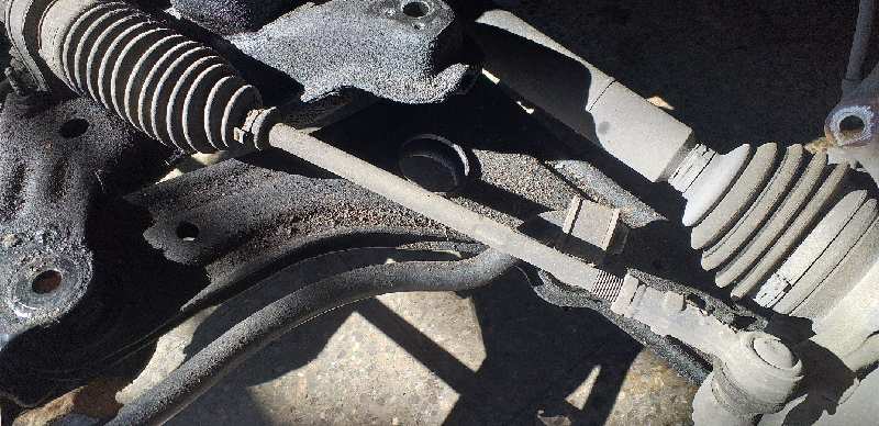 BRAZO SUSPENSION INFERIOR DELANTERO DERECHO