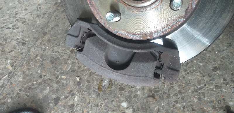 PINZA FRENO DELANTERA IZQUIERDA