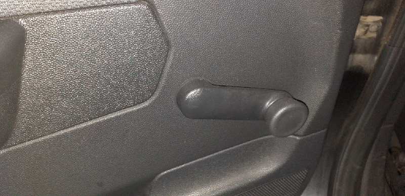 ELEVALUNAS TRASERO IZQUIERDO