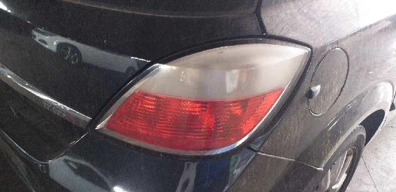 PILOTO TRASERO DERECHO