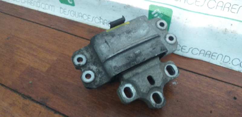 SOPORTE MOTOR DERECHO