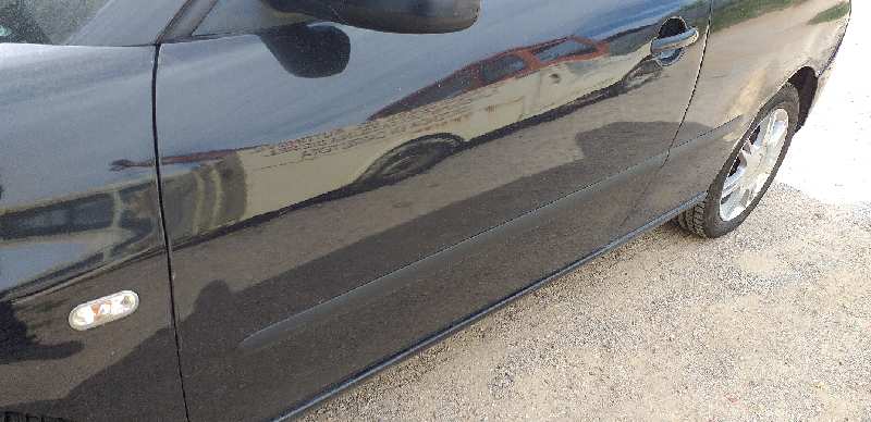 PUERTA DELANTERA IZQUIERDA