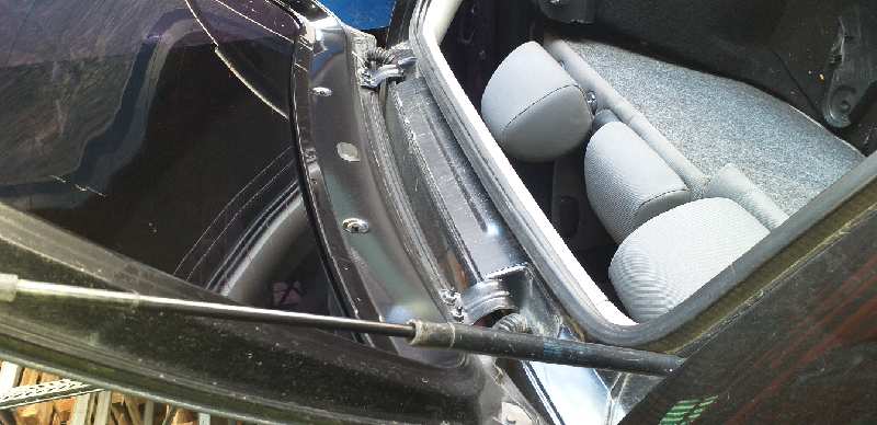 AMORTIGUADORES MALETERO - PORTON