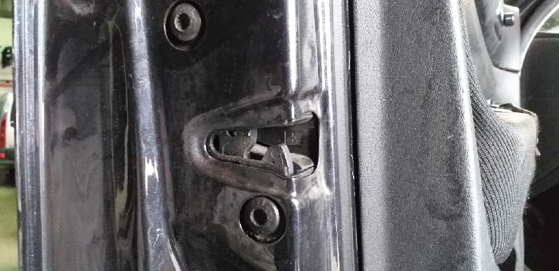 CERRADURA PUERTA DELANTERA IZQUIERDA 