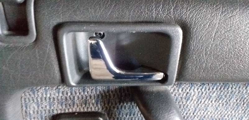 MANETA INTERIOR TRASERA DERECHA