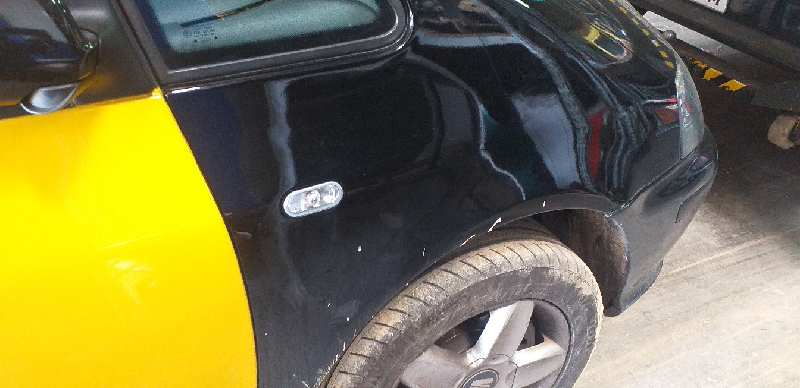 ALETA DELANTERA DERECHA