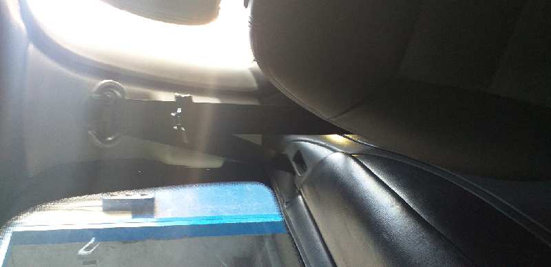 CINTURON SEGURIDAD TRASERO DERECHO