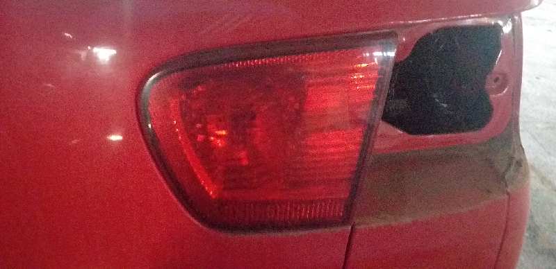 PILOTO TRASERO DERECHO