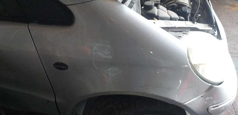 ALETA DELANTERA DERECHA