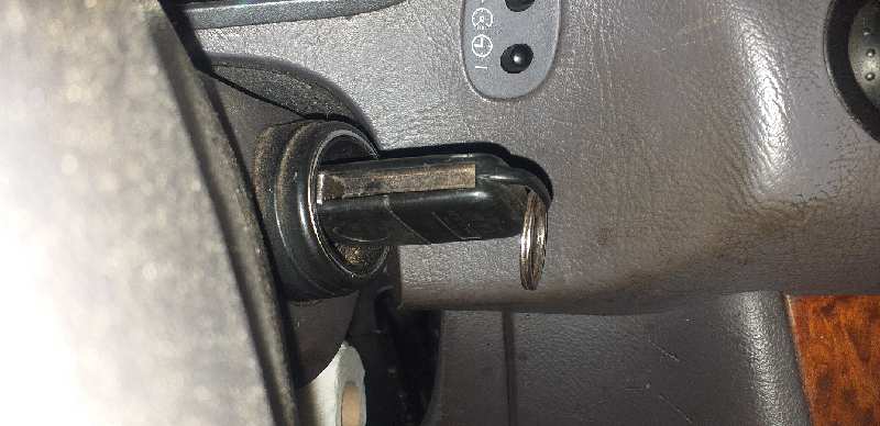 CONMUTADOR DE ARRANQUE