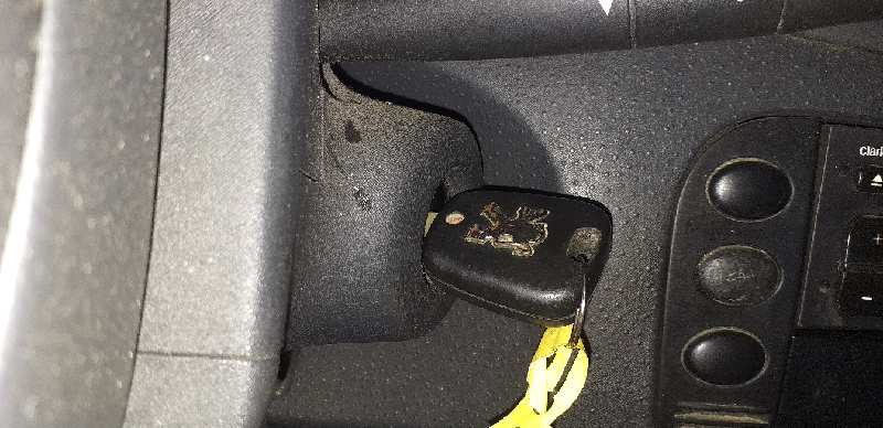 CONMUTADOR DE ARRANQUE