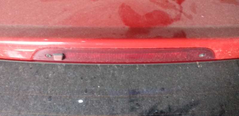 LUZ CENTRAL DE FRENO