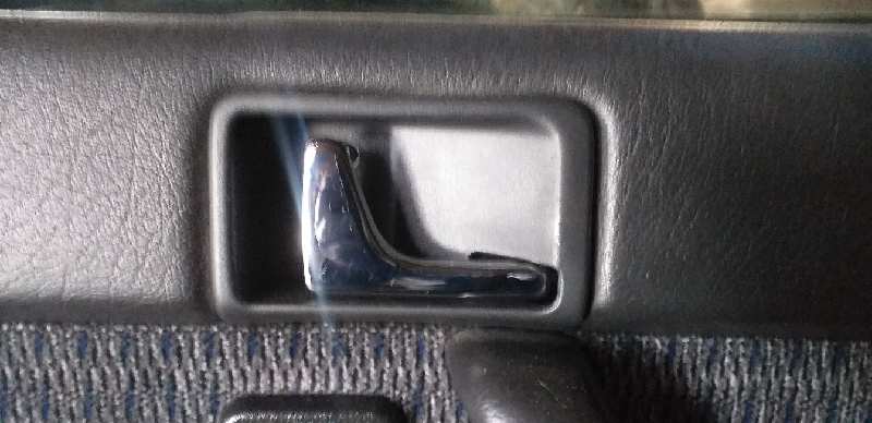 MANETA INTERIOR DELANTERA DERECHA HONDA CONCERTO (HW)