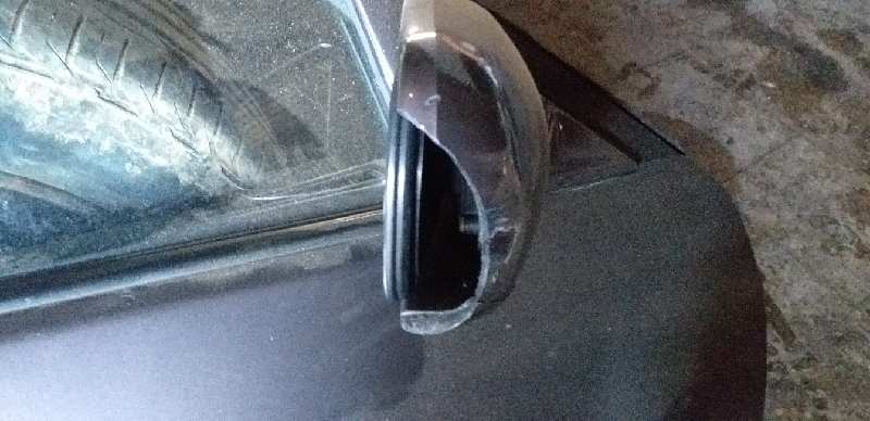 RETROVISOR DERECHO