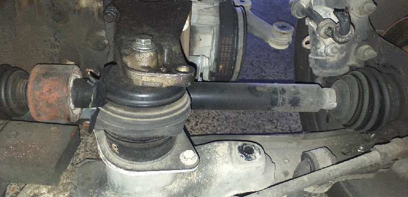 TRANSMISION DELANTERA DERECHA