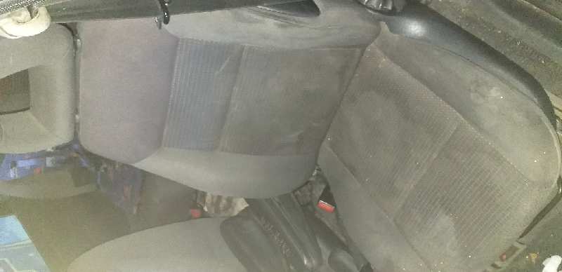 ASIENTO DELANTERO IZQUIERDO