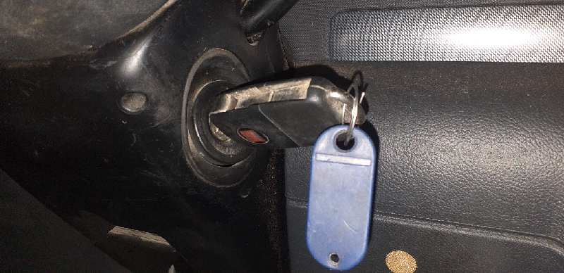 CONMUTADOR DE ARRANQUE