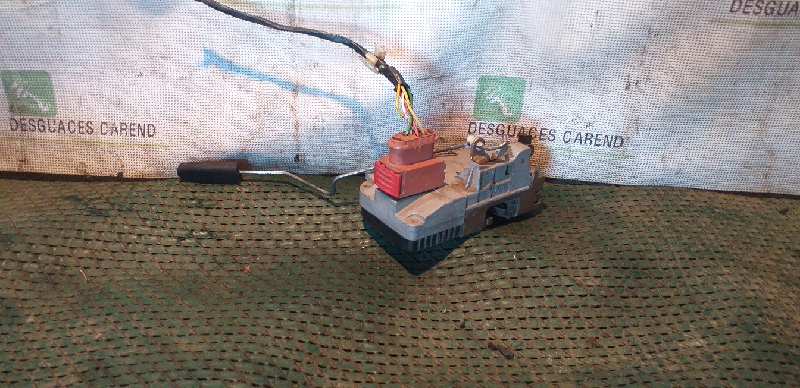 CERRADURA PUERTA DELANTERA IZQUIERDA 